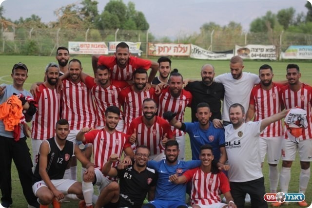 שחקני כאוכב לאחר עוד ניצחון משכנע (דאפר מחאמיד)